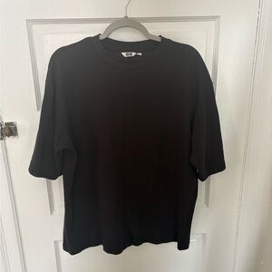 Uniqlo Oversized Tee